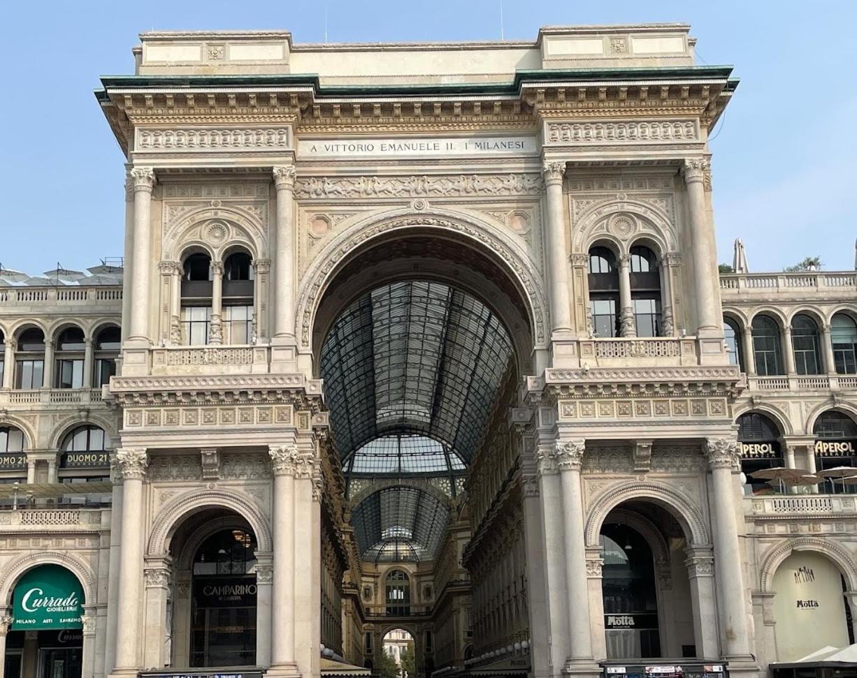 Disciplini Apartment A 5 Min Dal Duomo Milano Eksteriør bilde